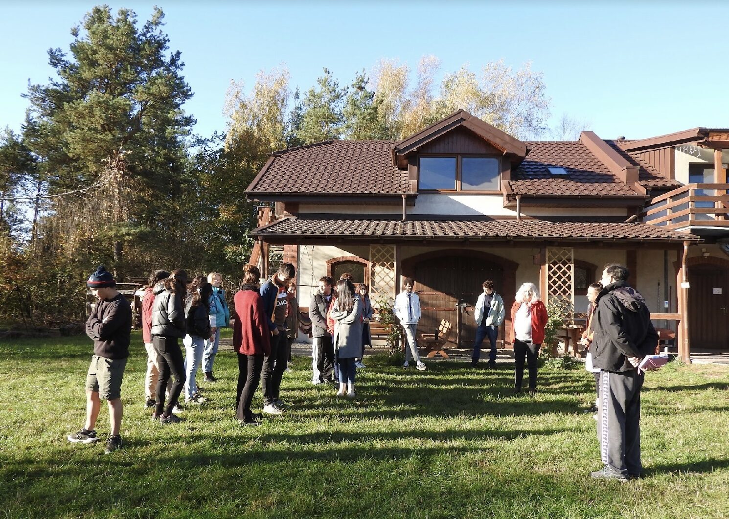 Sustainable Communities for You(th)