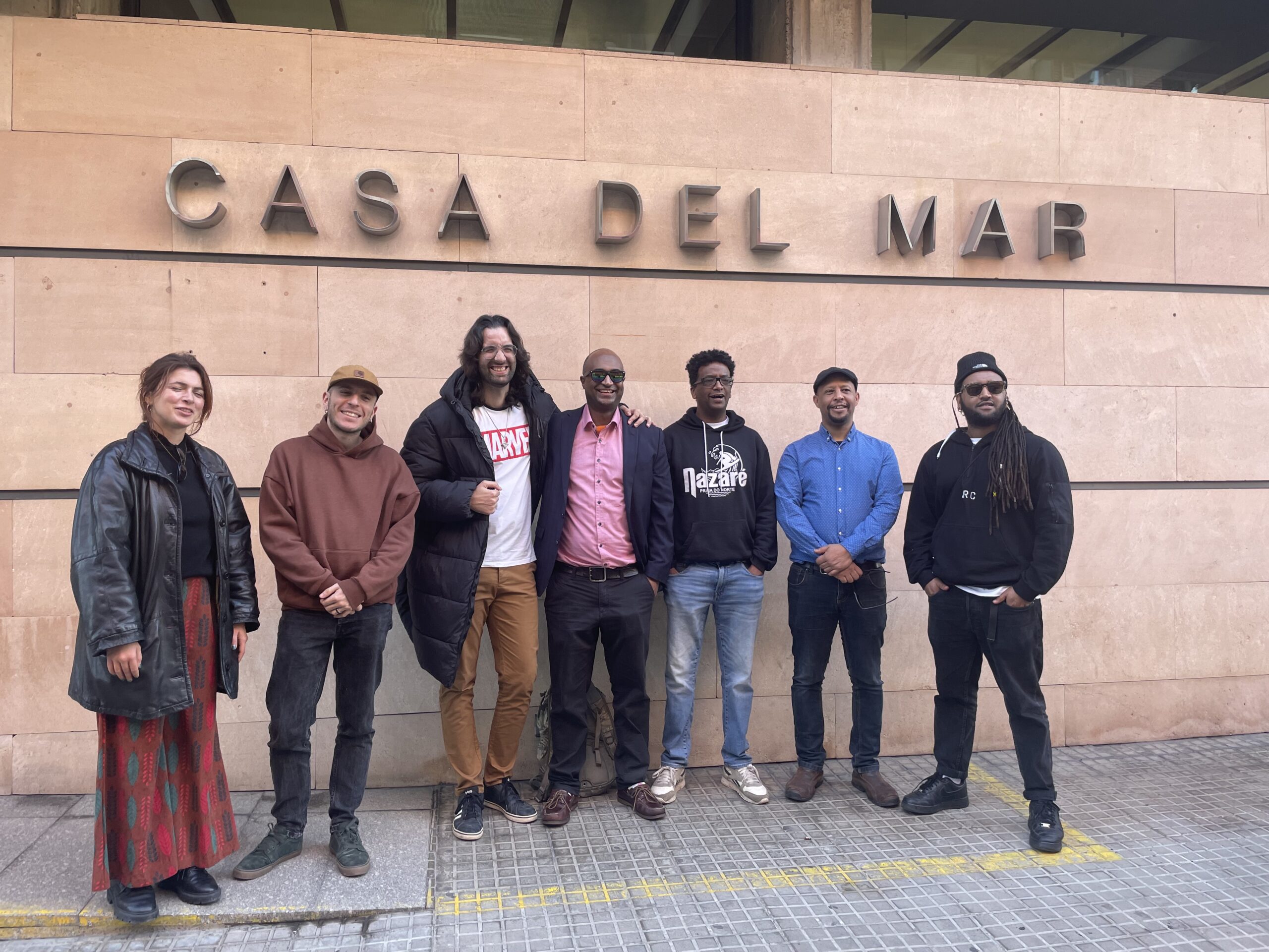 Bones pràctiques de participació de joves amb antecedents migrants i joves migrants. (YMB)